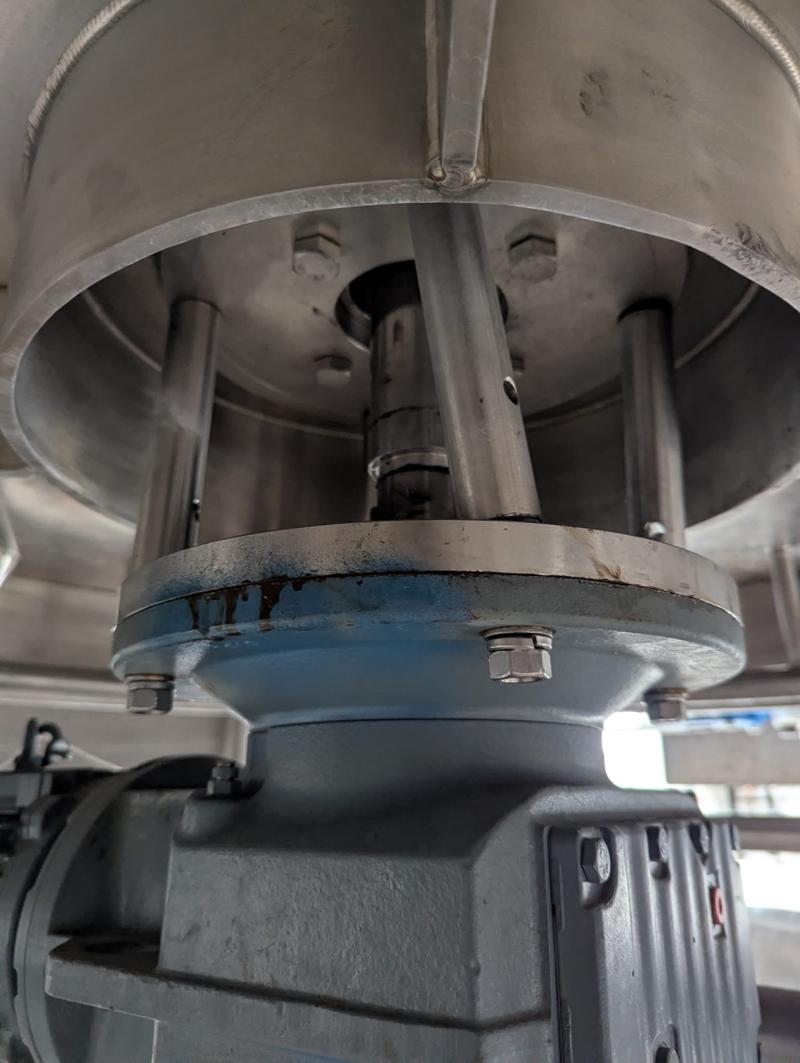 Lauter tun rake drive before repair — sheared motor support pins